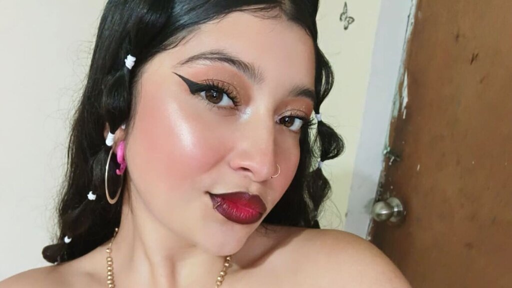 EvelynJey